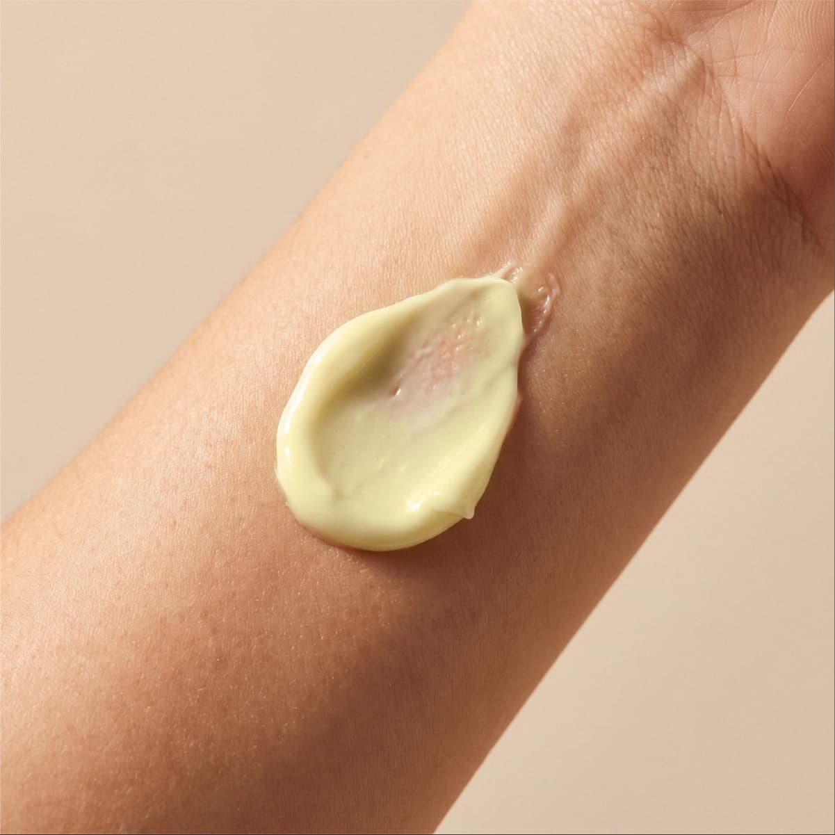 Crema CBD per pelle secca, atopica ed eczematosa